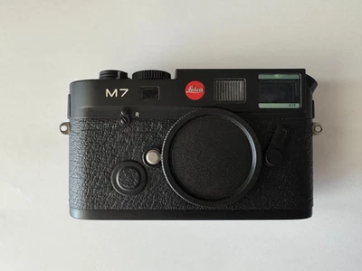 câmera telêmetro leica M7 0.72, preta, perfeito estado, muito levemente usada - Imagem 1 de 4