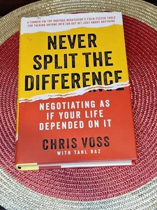 Never Split the Difference : Negotiating As If Your Life Depended on It by... - Imagen 1 de 4