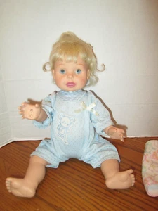 Playmates Amazing Babies Interactive Doll * Works * 2000 - Picture 1 of 7