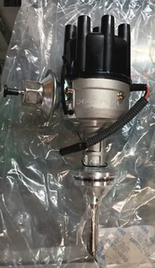 Spectra Premium ModelCH04 Mechanical, Vacuum Ignition Distributor For 360 Dodge - Picture 1 of 5