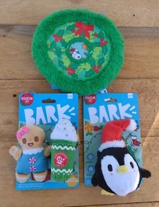 NEW BARK DOG TOYS WREATH  TOSS NORTH POLE PENGY GINGERS SNAPPUCCINO Barkbox - Picture 1 of 5