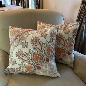 3 Pottery Barn "Valencia Tan Ikat/paisley Reversible 18" Throw Pillows W Insert - Picture 1 of 3