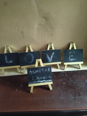 Black Natural 5 Mini Wooden Table Chalkboards With Stands Party Events - Image 1 of 4