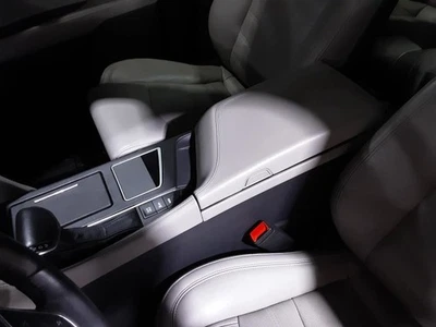 Floor Console Luxury Dual Zone Opt CJ2 Radio Fits 16-18 CADILLAC CT6 671351 - Image 1 of 4