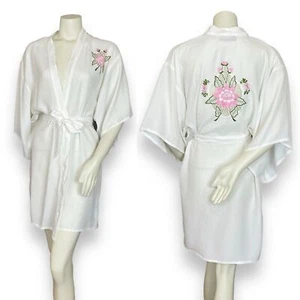 Bata Kimono Vintage Bordada Flores Blancas Satyuga Honolulu Hawaii Blanco Rosa - Imagen 1 de 16