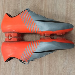 Nike 10 US Soccer Boots for Men for 