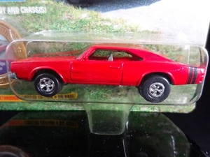 Johnny Lightning Muscle Cars USA 1968 Dodge Charger Series 2 - Picture 1 of 8