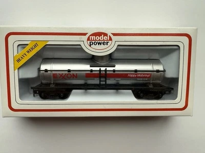Model Power HO Scale EXXON 40’ Chemical Tank Car #8105 w/ Box – Excellent - Image 1 of 3