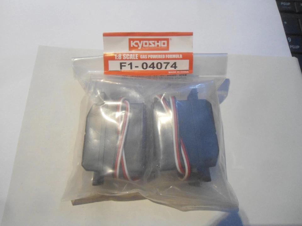 FERRARI F2004 KYOSHO  1/8 - DE AGOSTINI - RICAMBI RC - SCEGLI USCITE - Immagine 1 di 1