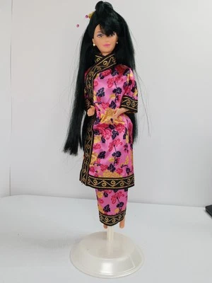 Chinese Barbie Special Edition 1993 Mattel Dolls of the World Collection Vintage - Image 1 of 4