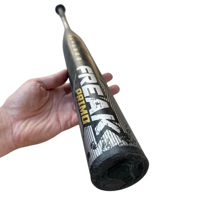 "Bate de softbol lanzamiento lento Miken Freak Primo Maxload MPRIMU USSSA 27 OZ 34"" AGRIETADO" Foto 1 de 4