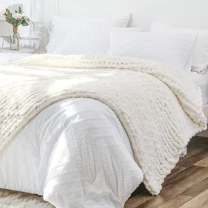 Bigacogo Chunky Knit Throw Blanket for Couch, 51x63 inches, 100% Hand Knitted... - Picture 1 of 9