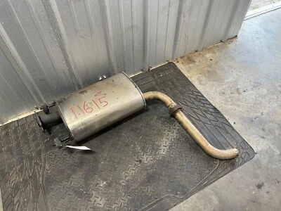 2016-2018 LEXUS ES 350 3.5L SILENCIADOR SILENCIADOR DE ESCAPE TRASEIRO ESQUERDO DO LADO DO MOTORISTA FABRICANTE DE EQUIPAMENTO ORIGINAL - Imagem 1 de 4