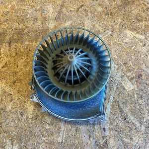 Mercedes-Benz W140 Ventilation Blower Fan Motor BEHR 9434450056 - Picture 1 of 6