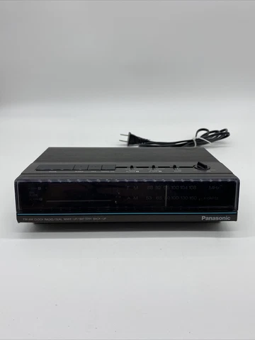 Vintage Panasonic RC-6087 Clock Radio With Dual Wake Up & Battery Back-Up Alarm Cover