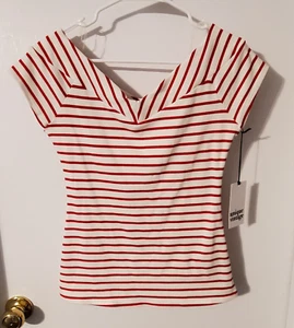 Unique Vintage Red & White Striped Top--size M 6-8 - Picture 1 of 4