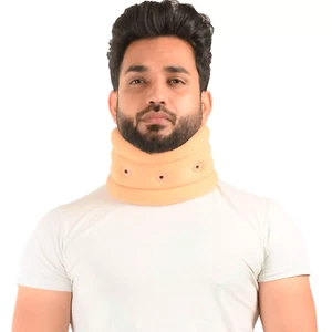 Cervical Collar Soft, Neck Support for Cervical Spine Immobilization & Pain - Picture 1 of 4