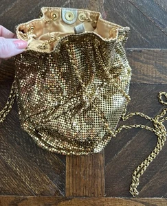 Gold Tone Metallic Mesh Reflective Chain Drawstring Evening Bag Pouch - Picture 1 of 6