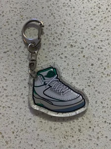 JORDAN 2 RETRO (LUCKY GREEN) INSPIRED-2D ACRYLIC SNEAKER KEYCHAIN - Picture 1 of 3
