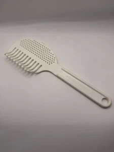 TUPPERWARE Spaghetti Pasta Fork Strainer Strain 'N Serve - Picture 1 of 4