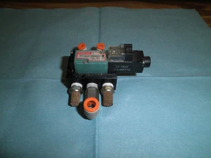 Numatics: M11SA441000060 Ventil, montiert am Verteiler  - Bild 1 von 1