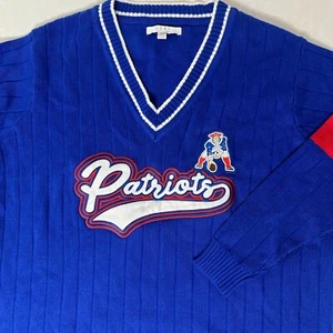 Wear by Erin Andrews Women NFL Patriots Retro Vneck Sweater Blue Size Medium - Picture 1 of 10