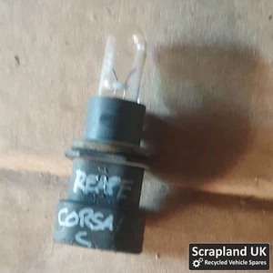 VAUXHALL CORSA C 2000–2006 Rear Indicator Light Bulb Holder - Picture 1 of 2