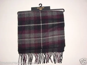 Dockers Acrylic Knit Plaid Scarf ~ Burgandy Plaid ~ New With Tags MSRP $30.00 - Picture 1 of 6