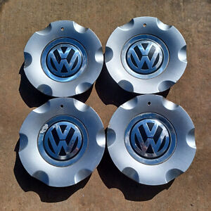 Volkswagen VW Beetle center cap set (4 pieces) 2006-2010 part # 1C0 601 149 T