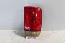 1995-2005 GMC Jimmy S15 Blazer S10 Right Pass Genuine OEM tail light 01 20E2