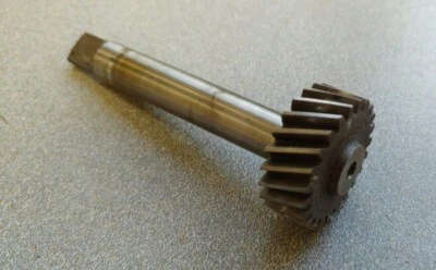 BONITO USADO ORIGINAL PORSCHE 914 UNIDAD DE EJE DE TRANSMISIÓN NLA 1970-76 Foto 1 de 4