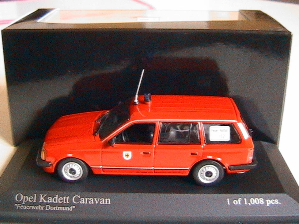 OPEL KADETT D CARAVAN 1979 POMPIERI DORTMUND MINICHAMPS 400044191 1/43 FIRE - Immagine 1 di 1