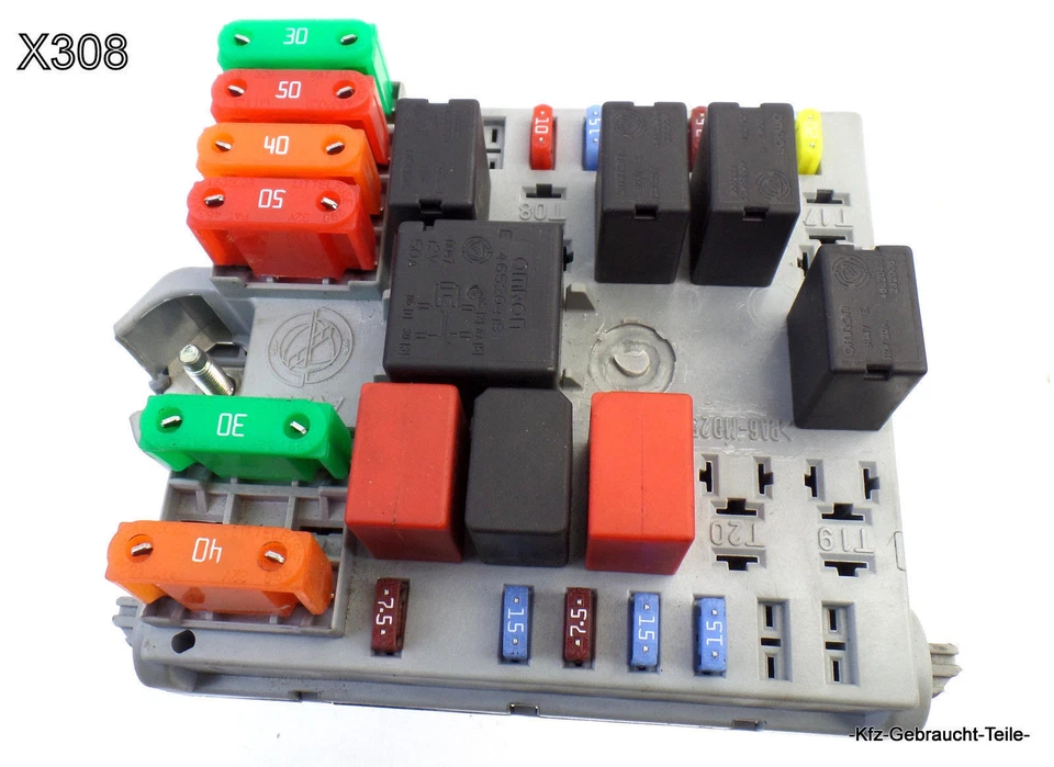 Alfa Romeo 147 1.6 16V (2. Facelift) Centralina scatola fusibili 51742419 - Immagine 1 di 1