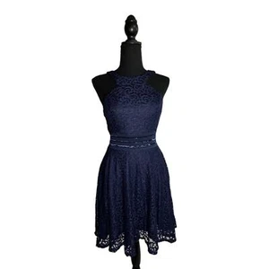 City Studio dunkelblaues stretchiges Minikleid mit Spitze, Größe 5, gebraucht - Bild 1 von 4