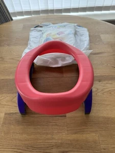Potette Plus Purple / Pink Portable Potty & Toilet Seat For Toddlers & 5 Liners - Picture 1 of 4