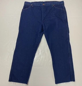 Wrangler Plus Size Womens Cowboy Cut Original Fit Jeans NWT 42X27 - Picture 1 of 6