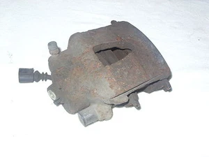 ++ VW Bora Bremssattelgehäuse FS III vorne links + gute Bremsbeläge 1K0615123 D - Bild 1 von 2