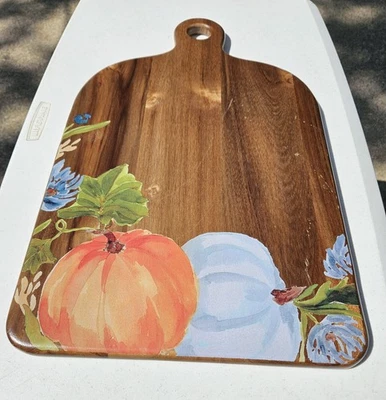 Wood Cutting Board Handpaint For Decorative-Fearturing Pumpkins & Green Leaves - Imagem 1 de 4