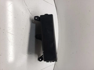 Motor de caja de fusibles derecho pasajero compatible con 06 LEXUS IS250 1377685 Foto 1 de 4