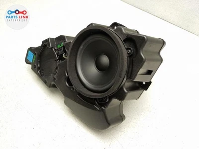 2016-20 BENTLEY BENTAYGA REAR RIGHT SPEAKER SUBWOOFER DOOR BASS BOX GENUINE 636 - Image 1 of 4