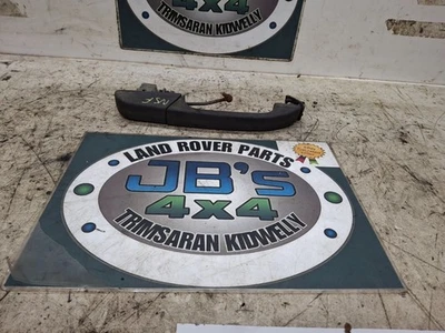 RANGE ROVER P38 NEAR SIDE FRONT EXTERIOR DOOR HANDLE - Image 1 of 4