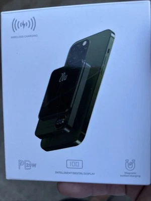 Apple Wireless Mag Safe Magnet Phone Charger - Image 1 of 2