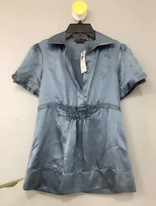 Nwt BCBG Max Azria Womens 100% Silk Satin Striped Top Blouse Blue White Size XS - Picture 1 of 5
