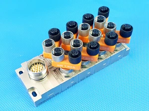 Murr Electronics 27535 Module MVP-Metal with 8x Lumberg ASBS 2 M12-5 2-Way Sensor - Picture 1 of 6