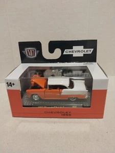 M2 MACHINES 2024 AUTO THENTICS R92 - 1955 CHEVROLET BEL AIR ORANGE AND WHITE - Picture 1 of 5