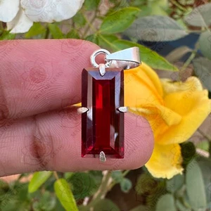Certified 17.55 CT Natural Red Ruby Pendant 925 Silver – Elegant & Handcrafted - Picture 1 of 6