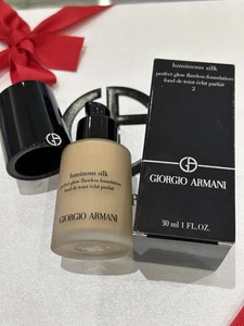 Neu im Karton Giorgio Armani ~ 2.0 Fair ~ Luminous Silk Foundation 30 ml! FULL SIZE - Bild 1 von 7
