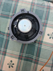 Hyundai Bayon Lautsprecher hinten links 96340-Q0000, 96340Q0000 - Bild 1 von 3