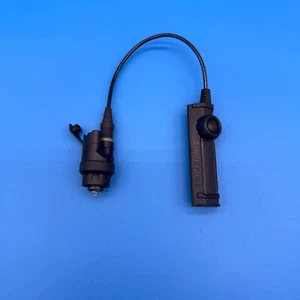 Used SureFire DS-SR07 Waterproof Switch & Remote Tape Switch Assembly Black - Picture 1 of 1