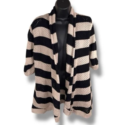 Suéter Grande Beige Negro Tejido Crochet Media Manga Encogerse de hombros Algodón Frente Abierto Foto 1 de 4